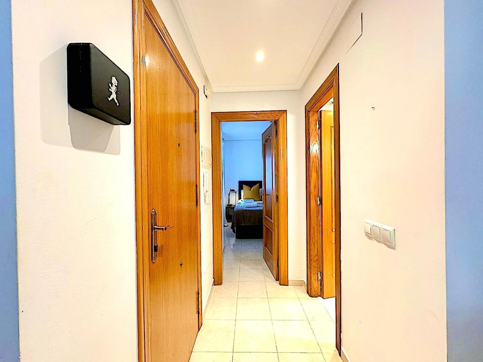 Atico Con Jacuzzi Privado , 1 Min Walk De Playa Levante Санта Пола Екстериор снимка
